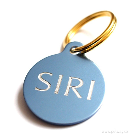 Světle modré kolečko - identifikační známka pro psy s gravírováním textu na přání