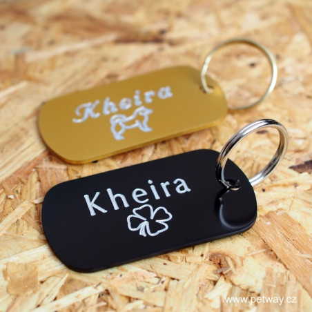 Psí známka pro velkého psa vojenského typu ve zlatém provedení s hlubokým rytím jména a na zadní straně adresy a telefonu