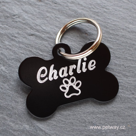 Černá hliníková identifikační psí známka a gravírování jména, telefonu a adresy