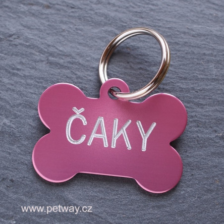 Růžová psí známka s gravírováním textu a telefonu